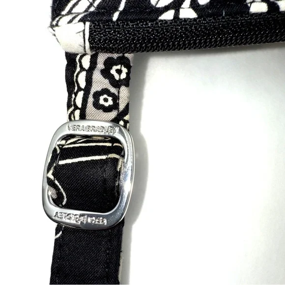 Purse Vera Bradley Midnight Paisley Mini Hipster Crossbody Black White Grey Euc - Picture 3 of 7